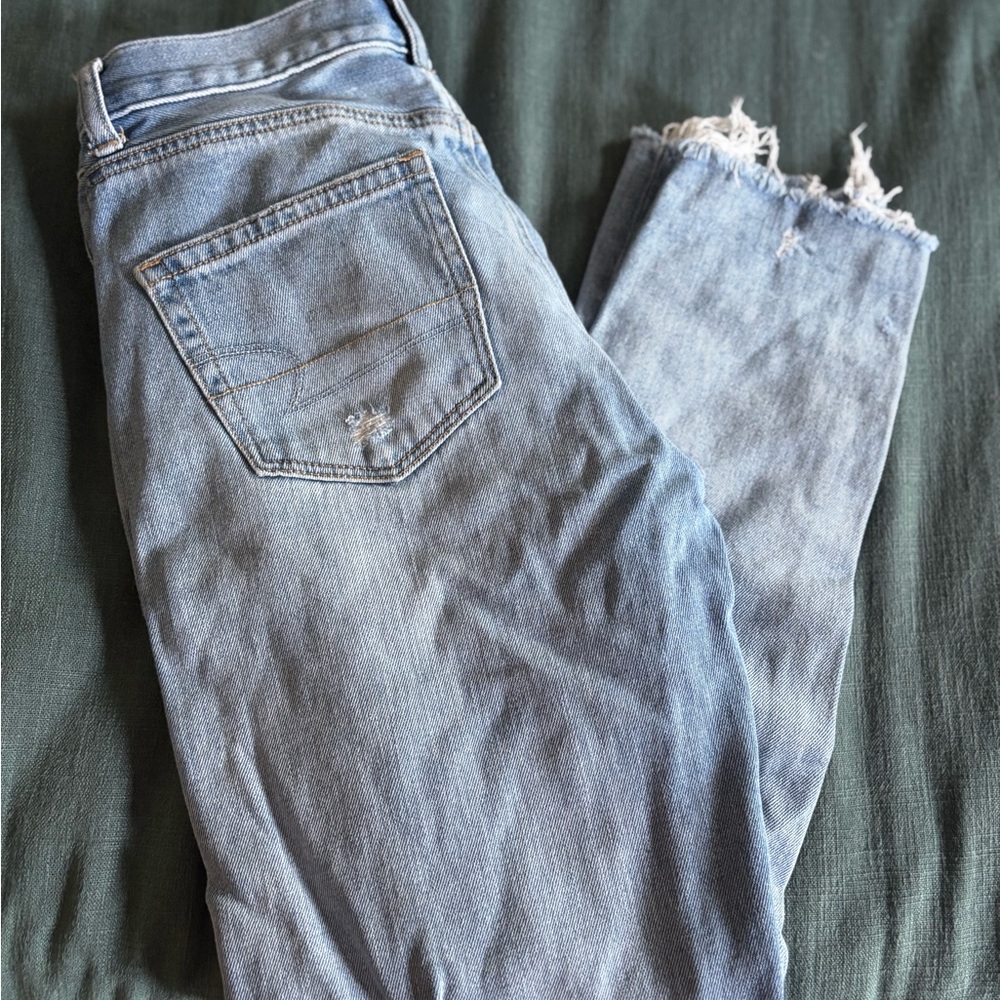 American Eagle Mom Jeans